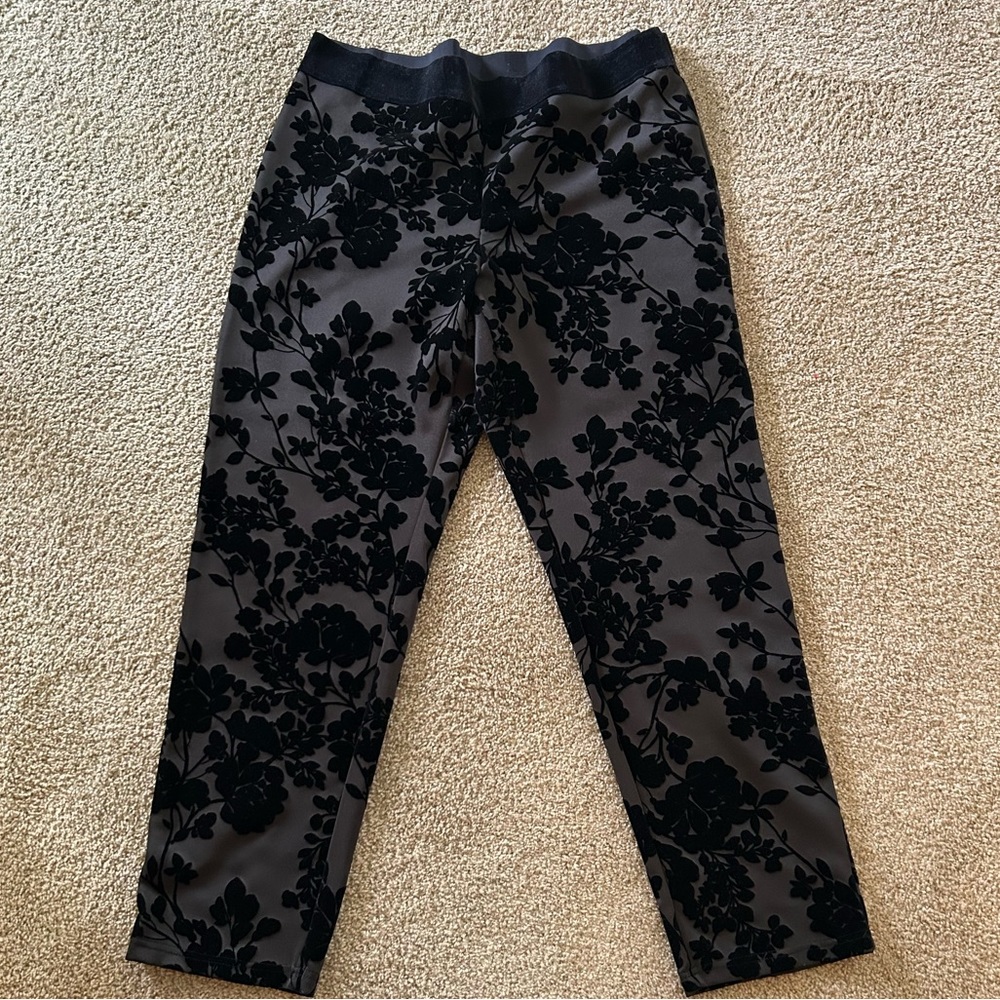 Liz Claiborne Career Classic black floral burnout pant XL